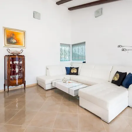 Villa Dea *